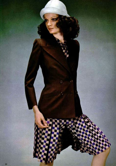 yves saint laurent 70s pictures|Altro.